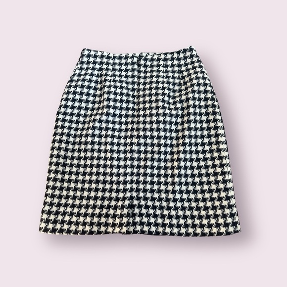 Women’s Chadwick’s Wool Black And White Houndstooth Mid Length Skirt Size 8 - Picture 6 of 8